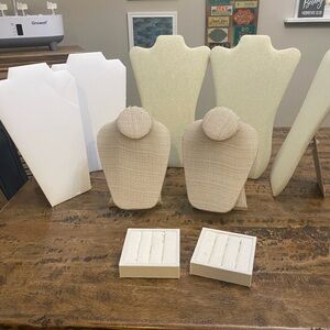 Elegant Tan Jewelry Display Stands